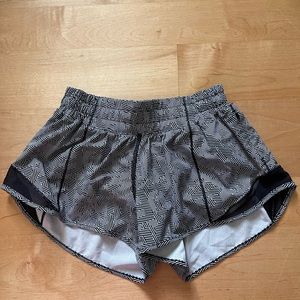 Lululemon Hotty Hot Shorts